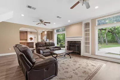 13502 E Brazos Bend Drive, Needville, TX 77461 - Photo 10