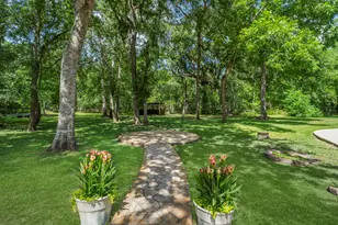 13502 E Brazos Bend Dr, Needville, TX 77461 - Photo 30