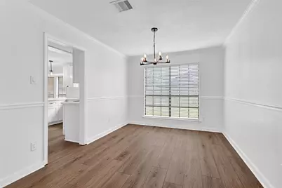 818 Lochnell Drive, Houston, TX 77062 - Photo 8