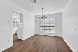 818 Lochnell Dr, Houston, TX 77062 - Photo 8