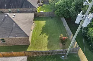 1135 Treasure Ct, Baytown, TX 77521 - Photo 34