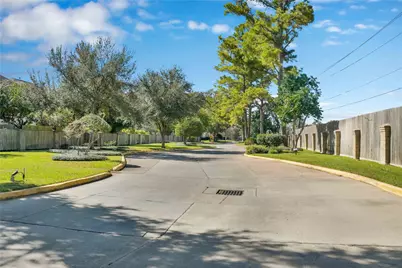 2800 Jeanetta Street #2805, Houston, TX 77063 - Photo 32