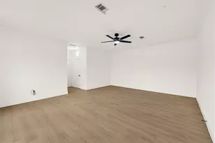 2230 Fulham Ct, Houston, TX 77063 - Photo 26