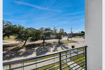 4802 Elysian Street #D, Houston, TX 77009 - Photo 10