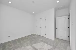 4802 Elysian St, Houston, TX 77009 - Photo 28