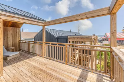 2906 Avenue R 1/2, Galveston, TX 77550 - Photo 38
