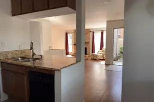 6601 Sands Point Dr, Houston, TX 77074 - Photo 2