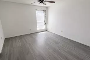11685 Alief Clodine Rd, Houston, TX 77082 - Photo 16