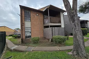 9090 S Braeswood Blvd, Houston, TX 77074 - Photo 18