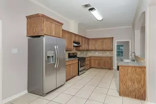 12121 Ridgeway Dr, Willis, TX 77318 - Photo 6