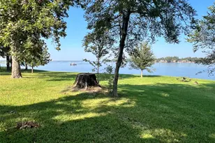 12121 Ridgeway Dr, Willis, TX 77318 - Photo 22