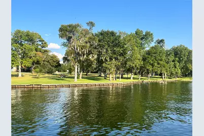 12121 Ridgeway Drive, Willis, TX 77318 - Photo 28