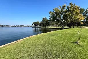 12121 Ridgeway Dr, Willis, TX 77318 - Photo 36