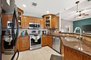 3802 Crestwood Cir, Needville, TX 77461 - Photo 16