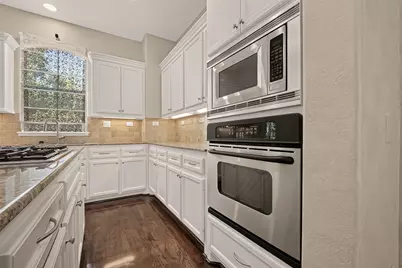 546 Bomar Street, Houston, TX 77006 - Photo 22
