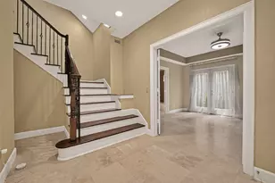 546 Bomar St, Houston, TX 77006 - Photo 8