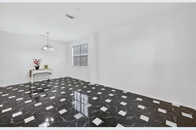 8419 Spotslyvania Ln, Houston, TX 77083 - Photo 6