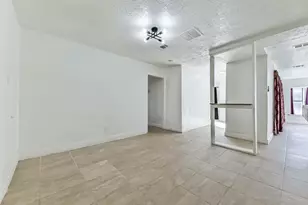 11411 Murr Way, Houston, TX 77048 - Photo 6