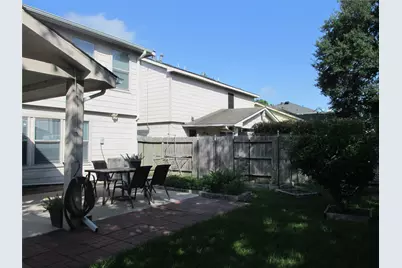 15106 Blue Creek Ranch Drive, Houston, TX 77086 - Photo 30