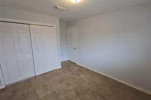 13806 Long Glen Dr, Houston, TX 77039 - Photo 8