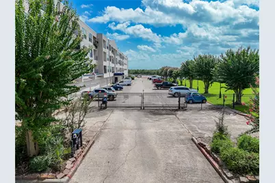 793 Davis Road #105, League City, TX 77573 - Photo 2