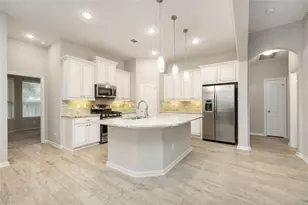 29114 Parker Trace Dr, Fulshear, TX 77441 - Photo 10