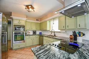 3606 E Creek Club Dr, Missouri City, TX 77459 - Photo 14