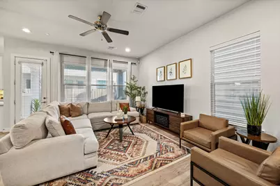 8817 Hollister Pine Court, Houston, TX 77080 - Photo 6