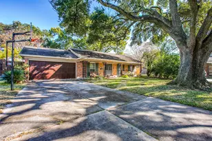 8503 Manhattan Dr, Houston, TX 77096 - Photo 1