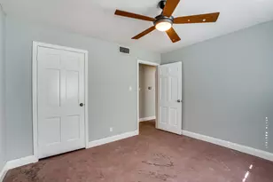 8503 Manhattan Dr, Houston, TX 77096 - Photo 34