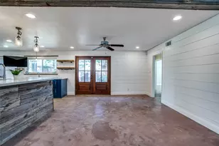 8503 Manhattan Dr, Houston, TX 77096 - Photo 16