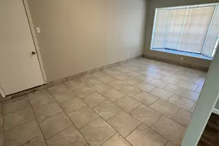 9902 Valley Sun Dr, Houston, TX 77078 - Photo 4