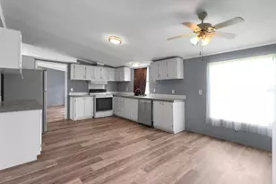21608 County Rd 3748, Splendora, TX 77372 - Photo 10