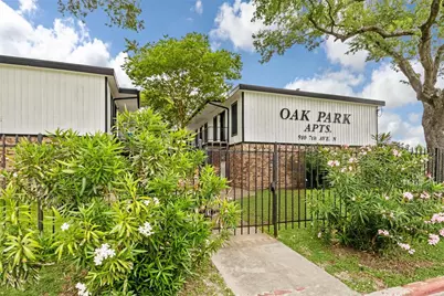 910 7th Avenue N #6, Texas City, TX 77590 - Photo 12