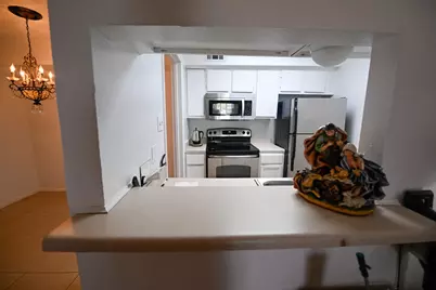 4629 Wild Indigo Street #581, Houston, TX 77027 - Photo 10