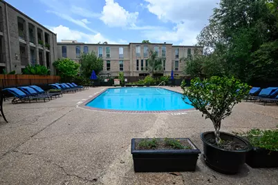 4629 Wild Indigo Street #581, Houston, TX 77027 - Photo 14
