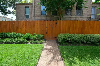 4629 Wild Indigo Street #581, Houston, TX 77027 - Photo 1