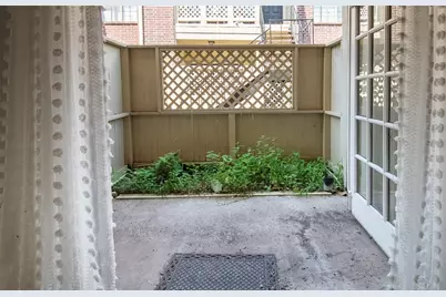 8055 Cambridge Street #101, Houston, TX 77054 - Photo 18