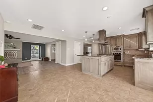 415 Lakeside Estates Dr, Houston, TX 77042 - Photo 18