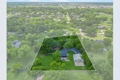4002 Glenwood Drive, Richmond, TX 77406 - Photo 2