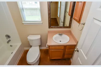 1107 Parkhurst Avenue #B, Cleveland, TX 77327 - Photo 12