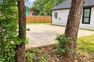 211 Moss Ave, Hearne, TX 77859 - Photo 18