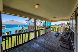 2006 Idyle View, Crystal Beach, TX 77650 - Photo 8