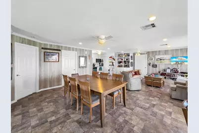 2006 Idyle View, Crystal Beach, TX 77650 - Photo 14