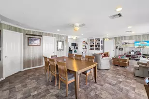 2006 Idyle View, Crystal Beach, TX 77650 - Photo 14