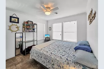 2006 Idyle View, Crystal Beach, TX 77650 - Photo 20