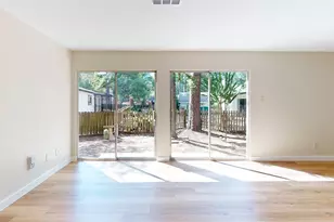 2105 N Red Cedar Cir, The Woodlands, TX 77380 - Photo 6