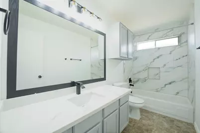 8826 Fondren Village Drive, Houston, TX 77071 - Photo 12
