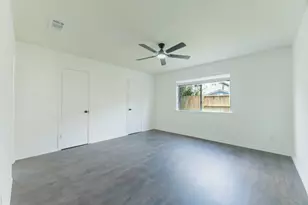 8826 Fondren Village Dr, Houston, TX 77071 - Photo 8