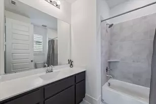 5134 Albany Shores Ln, Fulshear, TX 77441 - Photo 6